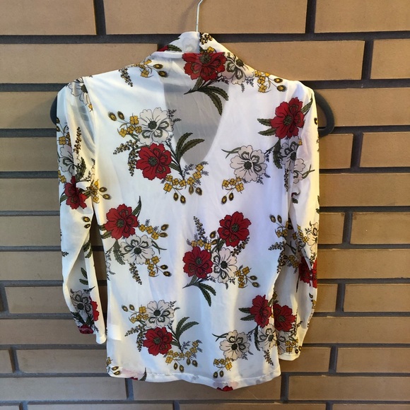 Long Sleeve Mock Neck Top - Picture 2 of 3